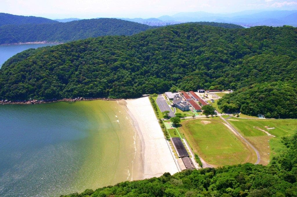 Praias do Monduba, Fora e Bueno Guarujá