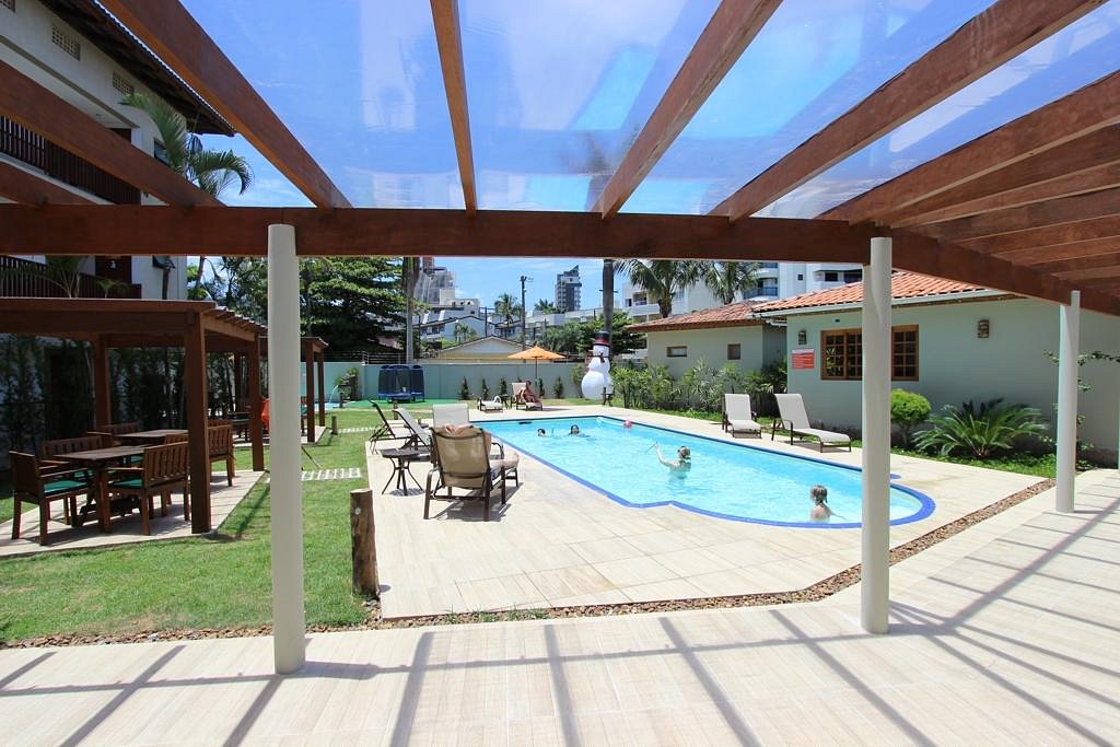 area-de-lazer-e-piscina