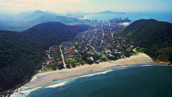 Praia do Guaiúba Guarujá