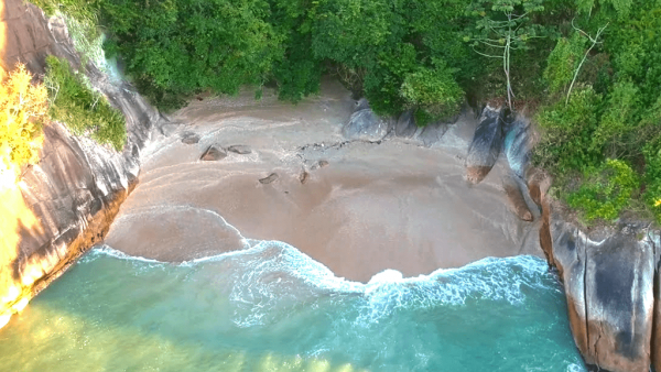 Praia Cheira Limão Guarujá