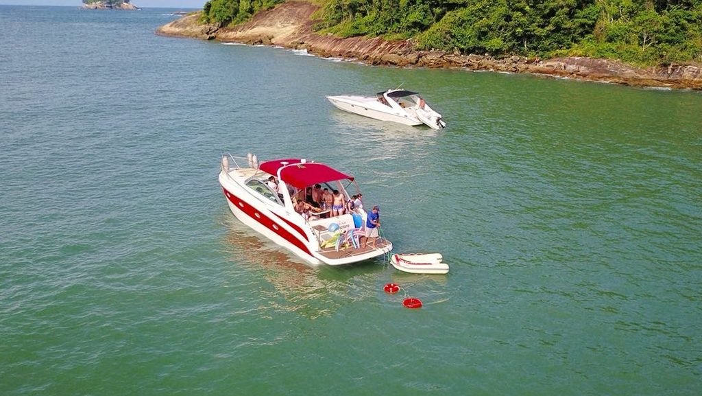 Passeios Náuticos por Guarujá e Santos