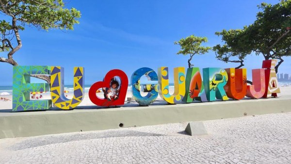 Praia das Pitangueiras Guarujá