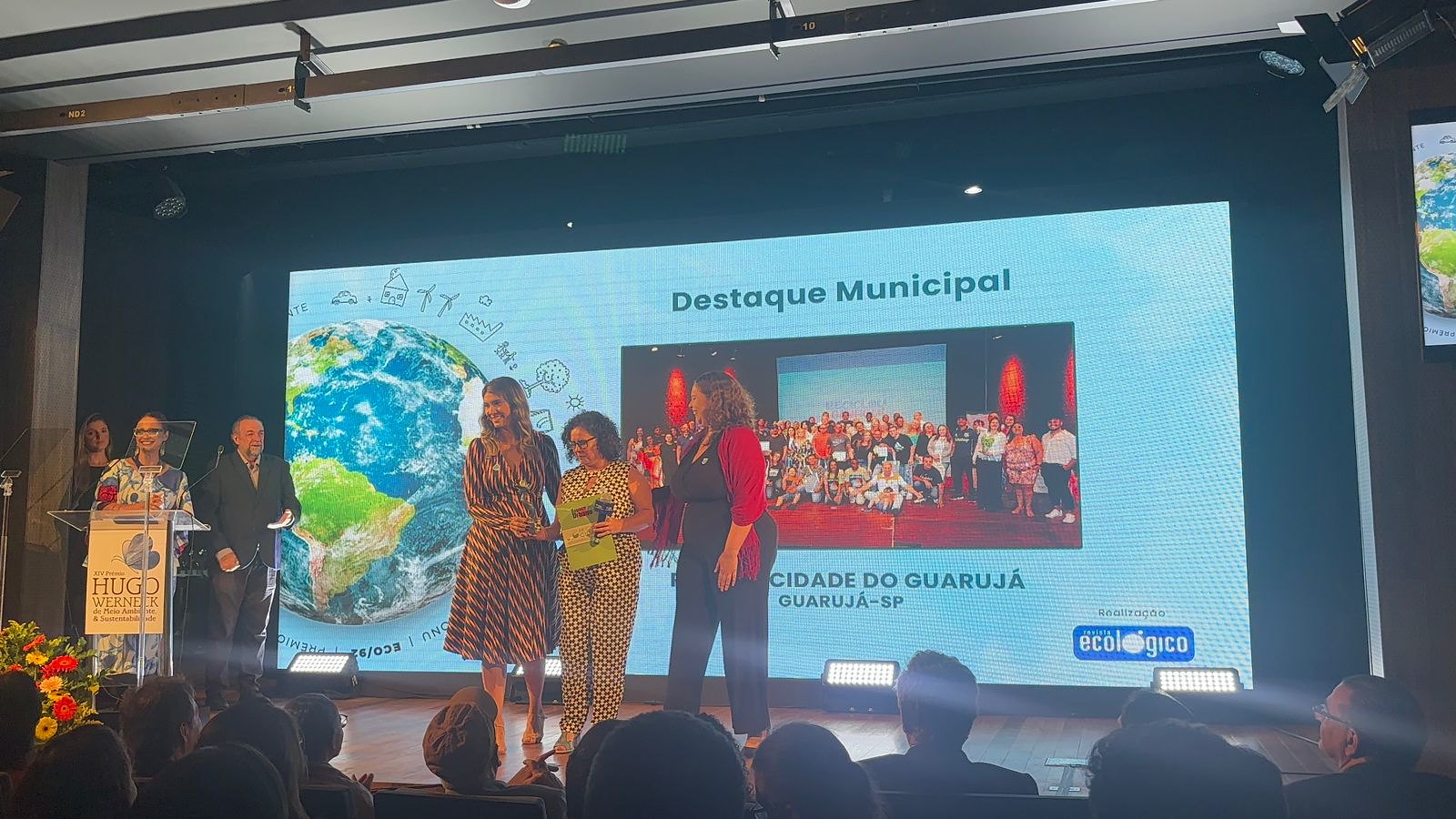 Programa Recicla Guarujá recebe Oscar da Ecologia Brasileira